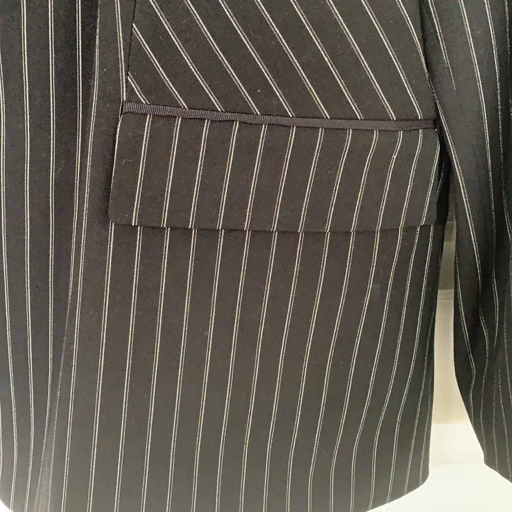 Tahari Arthur S. Levine | Pin Stripe Black Structured Lined 2 Button Jacket 24W